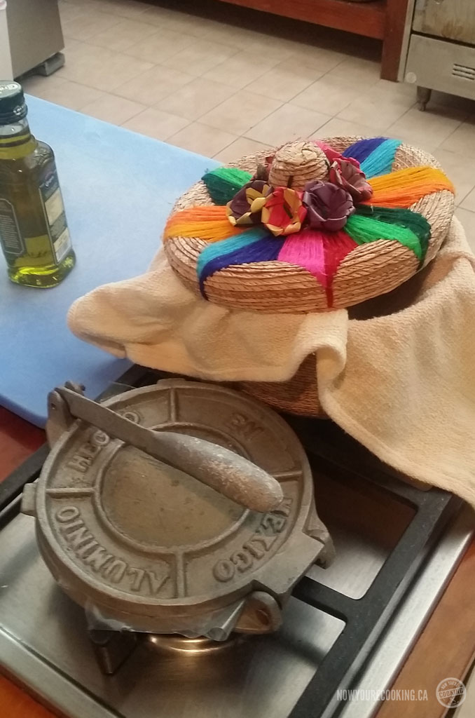 Tortilla press and holder